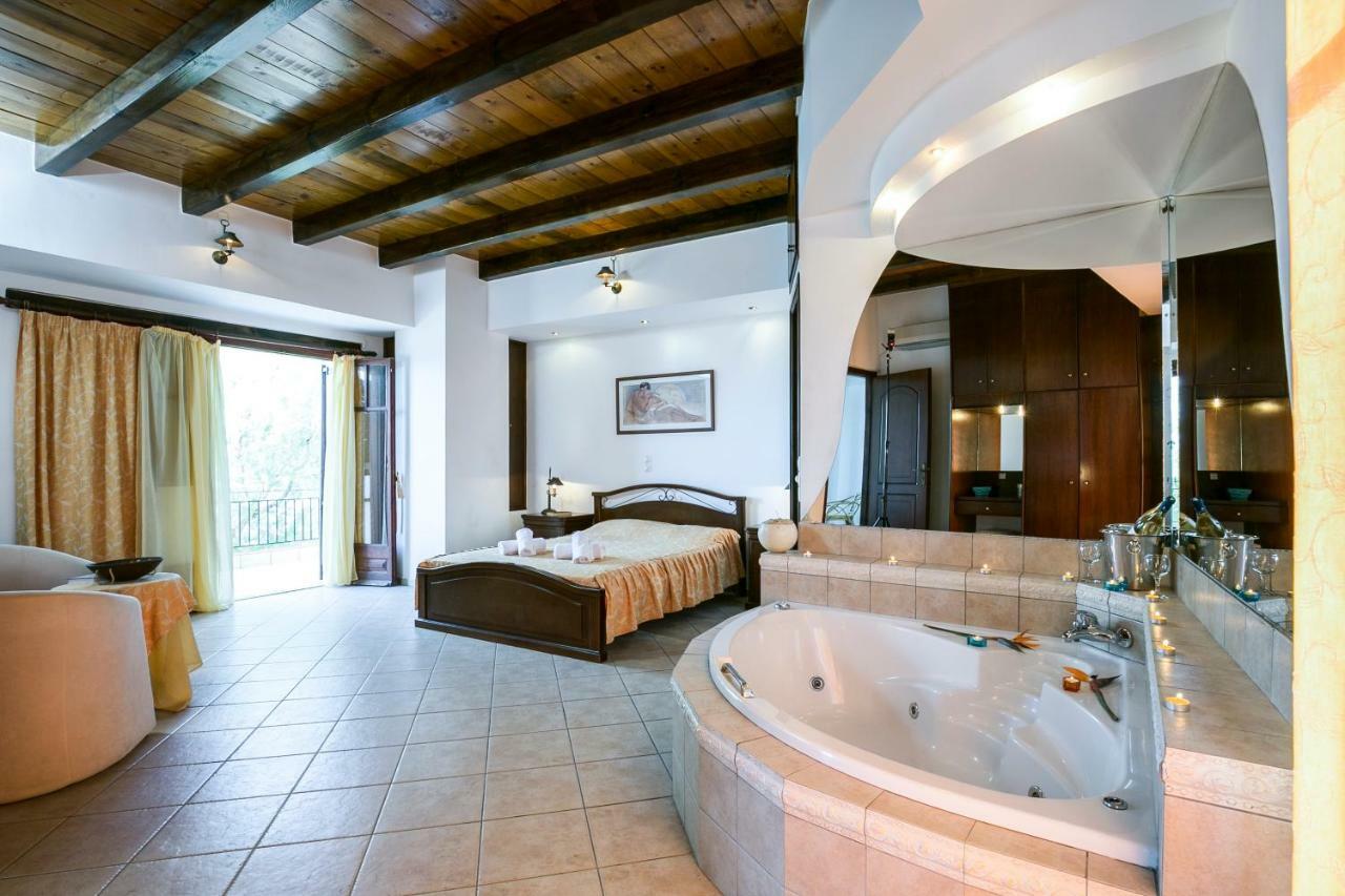 Pericles Beach Villa Kíssamos Екстериор снимка