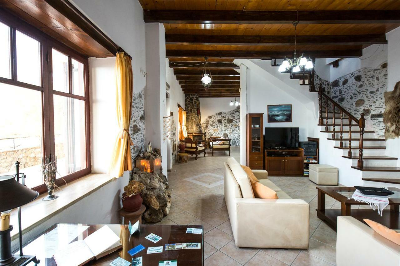 Pericles Beach Villa Kíssamos Екстериор снимка
